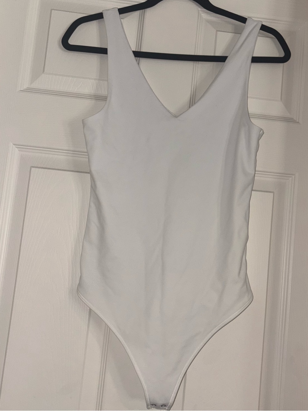 Abercrombie & Fitch White Soft AF V‑Neck Bodysuit